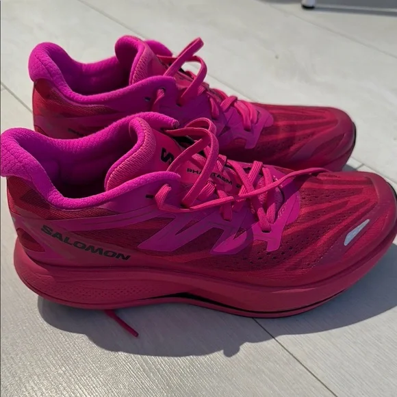 Running shoes - Picture 3 of 5